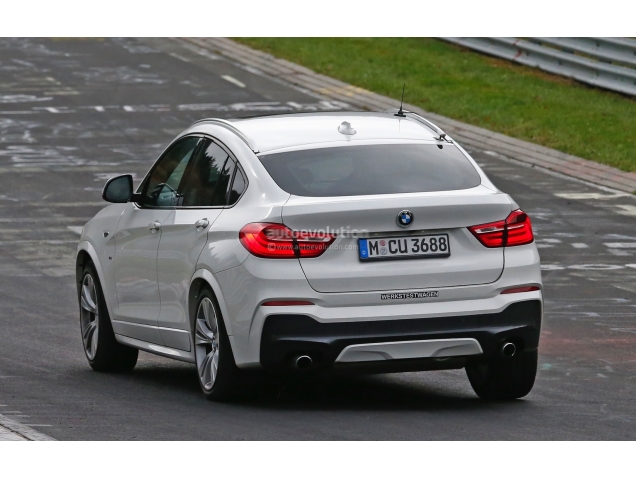 BMW X4 M40i   