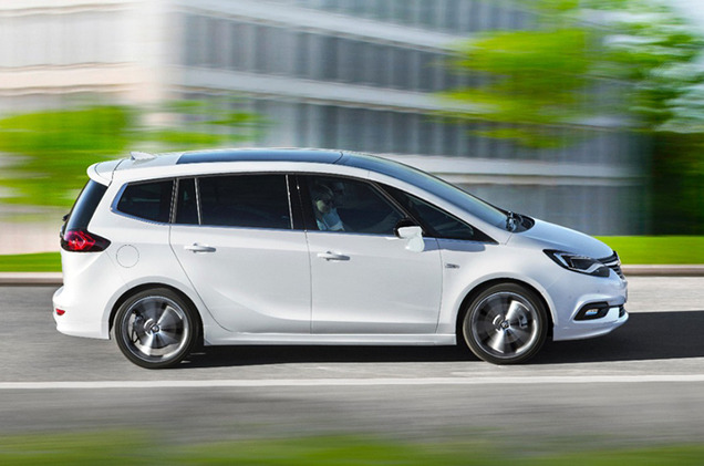 Opel    Zafira 2017  