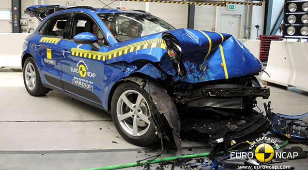 Land Rover Discovery Sport, Porsche Macan  Lexus NX  5  Euro NCAP