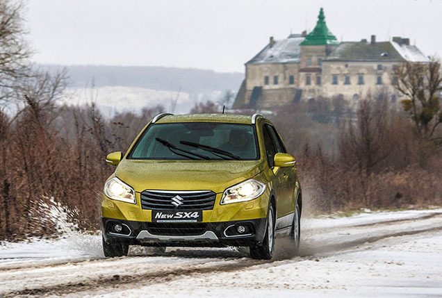  Suzuki SX4    2014   Suzuki. - !