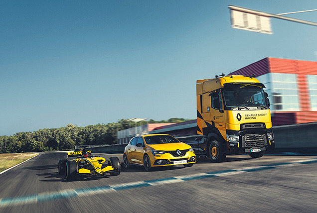 T HIGH RENAULT SPORT RACING       RENAULT TRUCKS