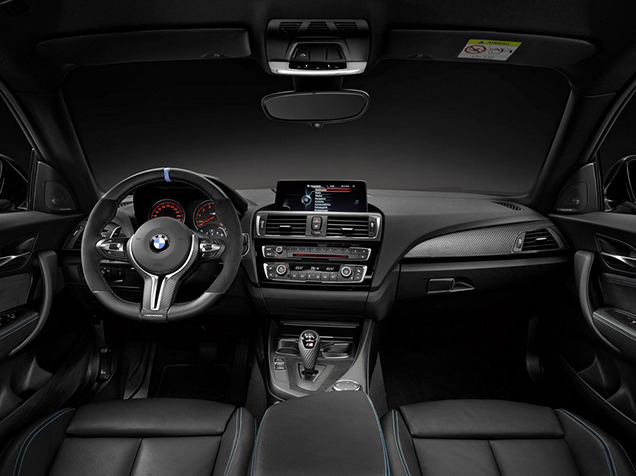 BMW M2     Bluetooth