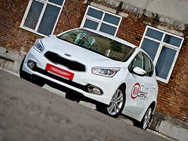  Kia Ceed   155 000 