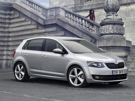  Skoda Fabia     Volkswagen Golf 