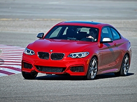      BMW M235i