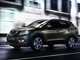  Nissan X-Trail   !