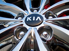  KIA Motors   209 000    2015 !