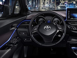 Toyota C-HR    , ,      