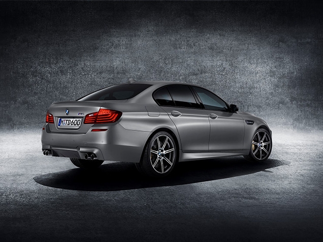    BMW M5  