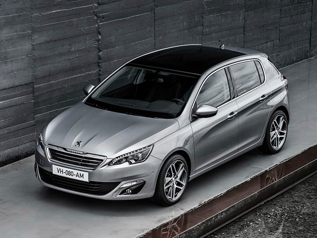 -   Peugeot 308   8 