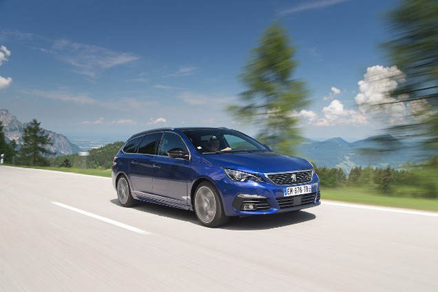  PEUGEOT 308:  