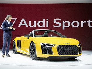  -     Audi R8 Spyder  