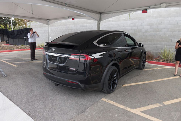 Tesla     Model X