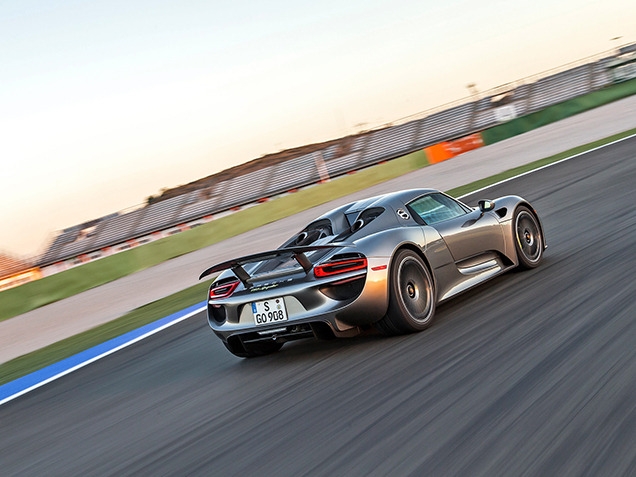      Porsche 918 Spyder