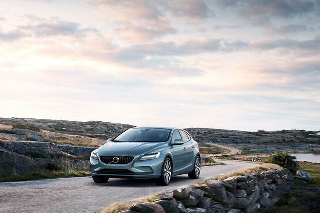  Volvo   V40   Cross Coutry