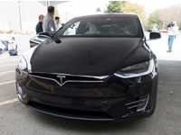 Tesla     Model X