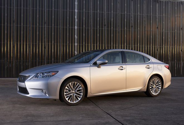  Lexus ES    $56 080