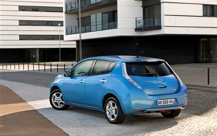  Nissan     Nissan LEAF 