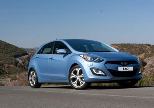  Hyundai i30  7      - 