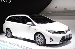 Paris 2012:  Toyota Auris —     