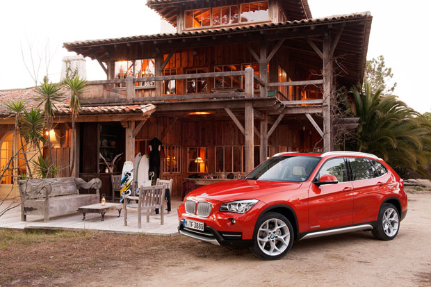 BMW X1 —      -