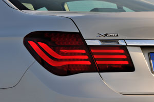  BMW 7 :      .