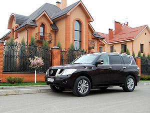 - Nissan Patrol: VIP-