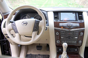 - Nissan Patrol: VIP-