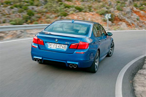  :  BMW M5.