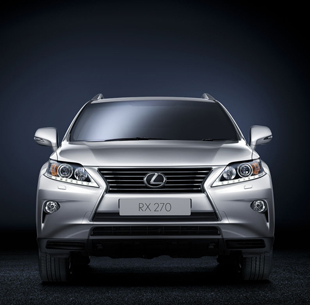  Lexus RX 270.  